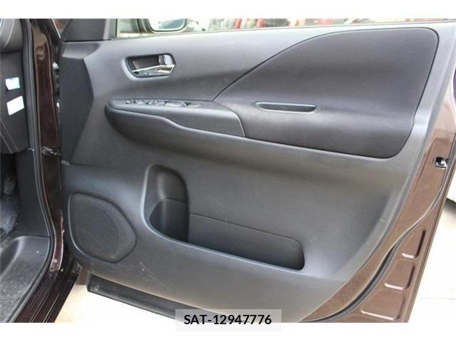 Nissan SERENA 2017-03 8132306-29