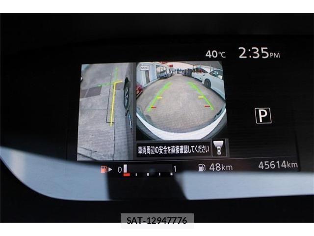 Nissan SERENA 2017-03 8132306-3