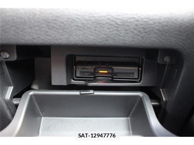 Nissan SERENA 2017-03 8132306-4