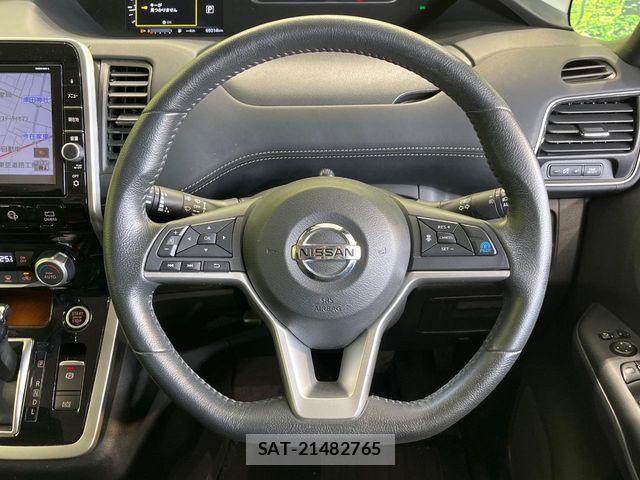 Nissan SERENA 2019-05 8132297-11