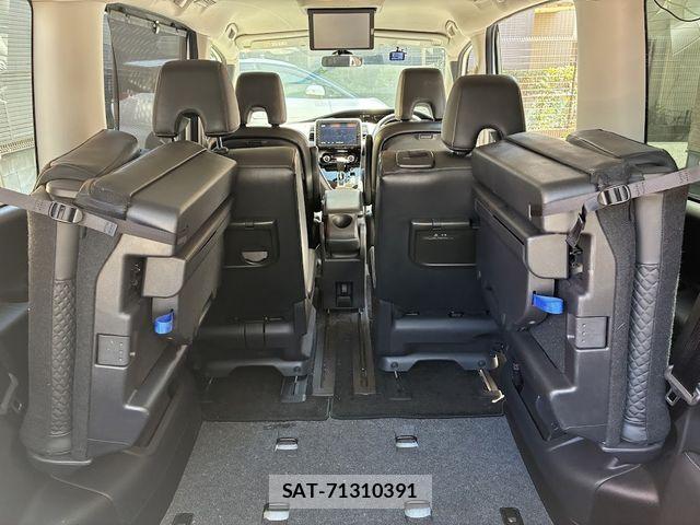 Nissan SERENA 2019-07 8132305-26