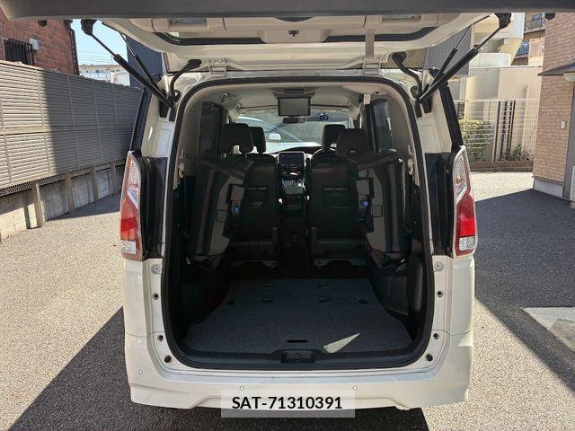 Nissan SERENA 2019-07 8132305-28