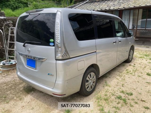 Nissan SERENA 2013-06 8132338-3
