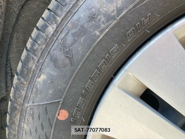 Nissan SERENA 2013-06 8132338-6