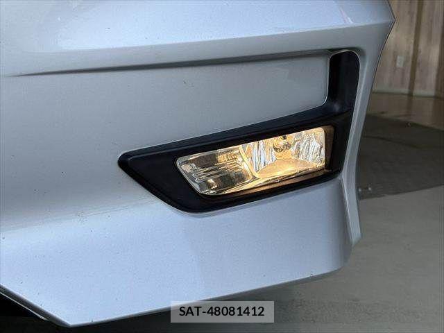 Nissan SERENA 2018-01 8132318-15