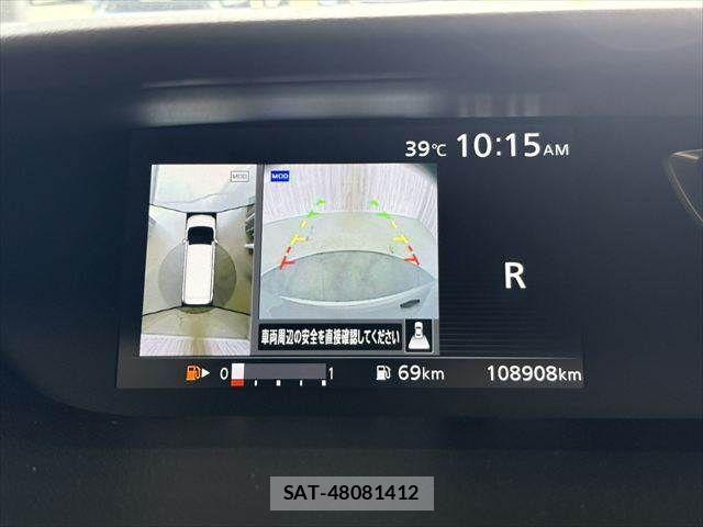Nissan SERENA 2018-01 8132318-4