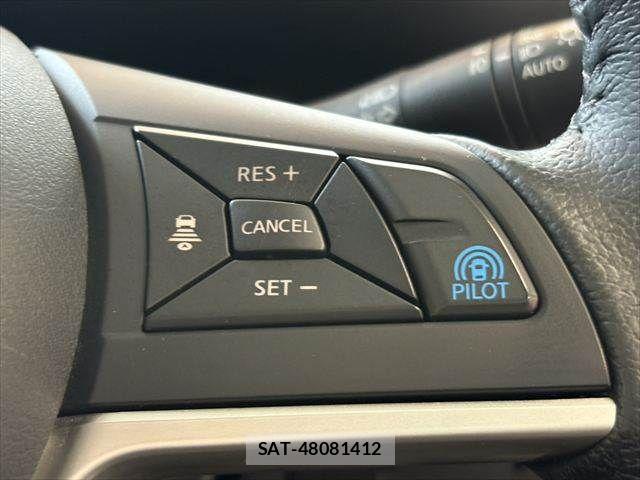 Nissan SERENA 2018-01 8132318-8