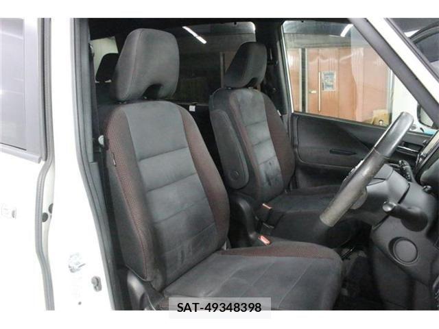 Nissan SERENA 2018-01 8146664-27