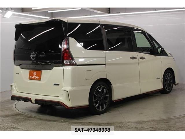 Nissan SERENA 2018-01 8146664-5