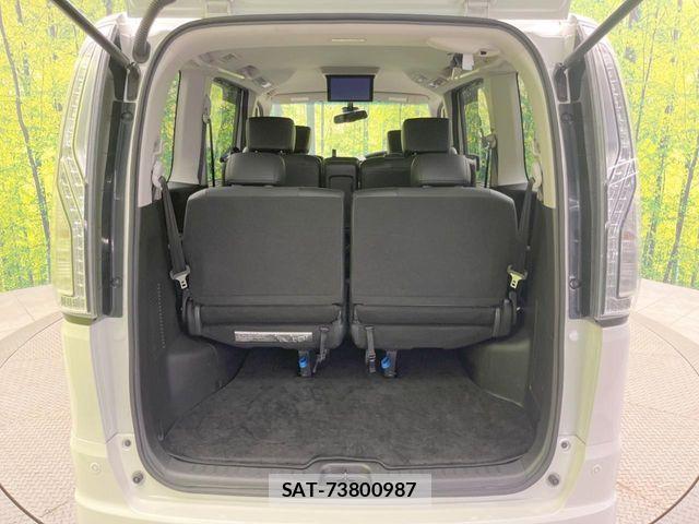 Nissan SERENA 2015-06 8146673-10