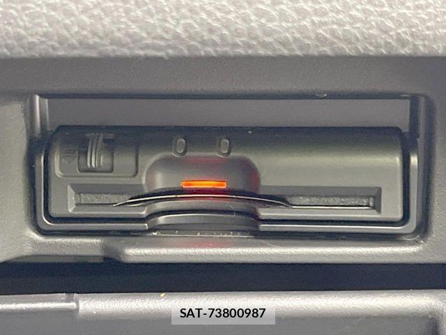 Nissan SERENA 2015-06 8146673-6