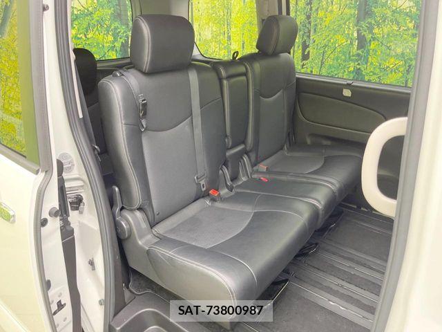 Nissan SERENA 2015-06 8146673-8