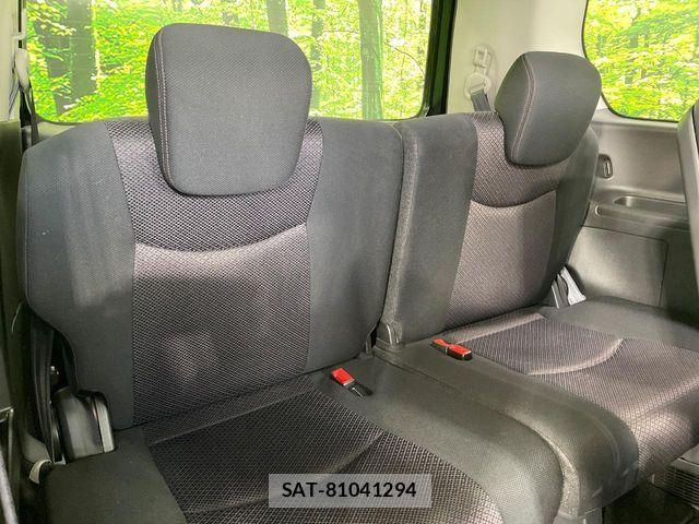 Nissan SERENA 2013-07 8146674-9