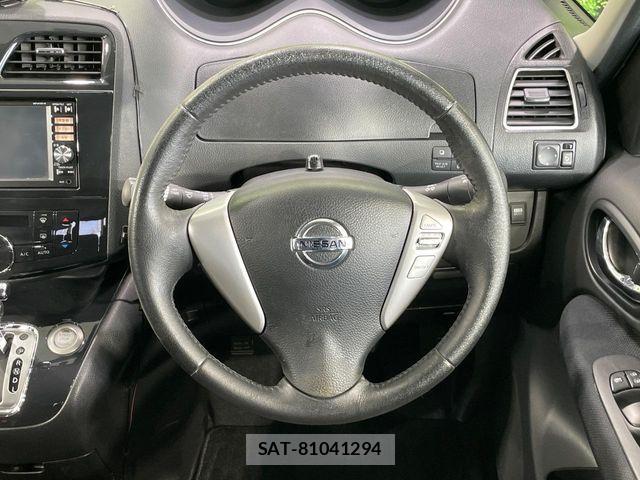 Nissan SERENA 2013-07 8146674-13