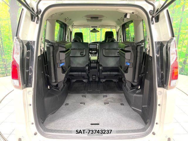 Nissan SERENA 2019-01 8159190-10