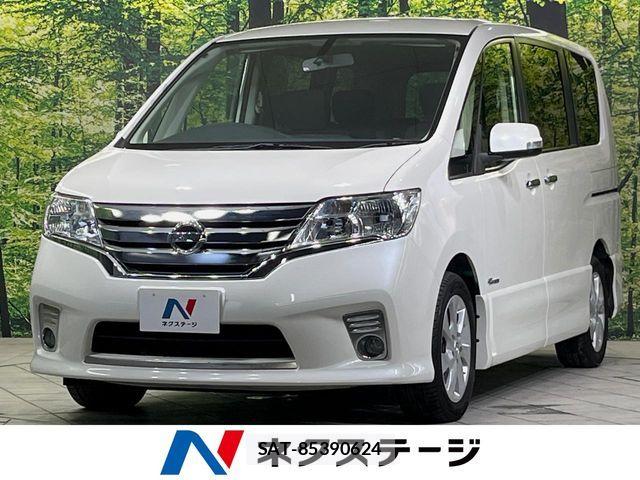 Nissan SERENA 2013-09 8210135-0