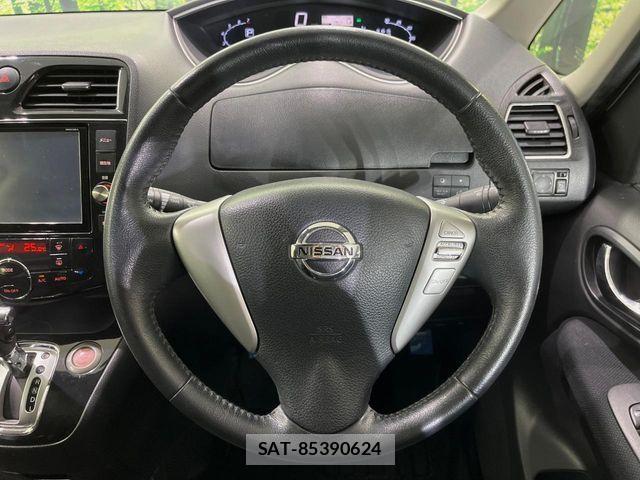 Nissan SERENA 2013-09 8210135-12