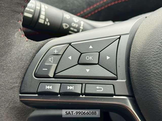 Nissan SERENA 2018-01 8210102-8