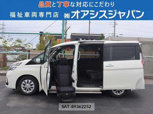 Nissan SERENA 2021-02 8210105-0