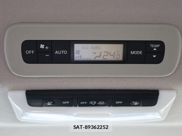 Nissan SERENA 2021-02 8210105-13