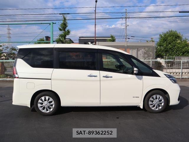 Nissan SERENA 2021-02 8210105-24