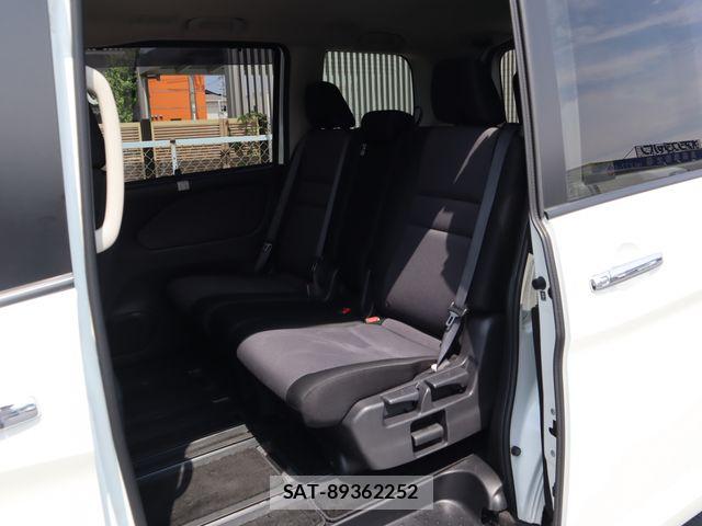 Nissan SERENA 2021-02 8210105-7