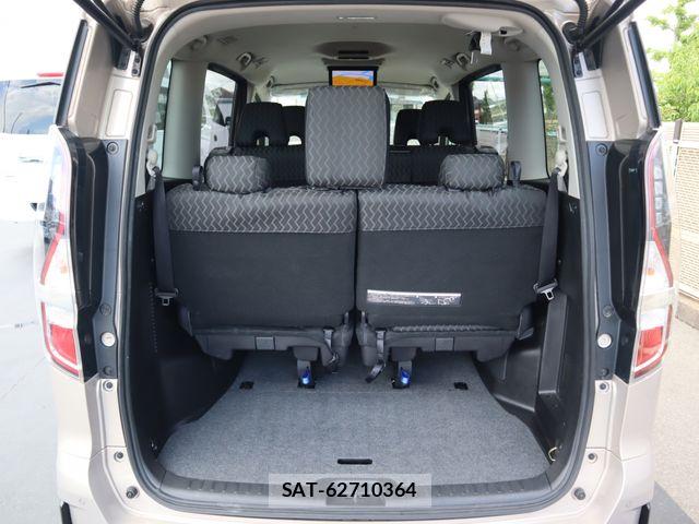 Nissan SERENA 2021-02 8210103-9