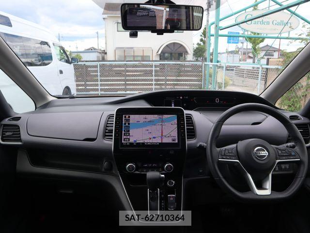 Nissan SERENA 2021-02 8210103-13