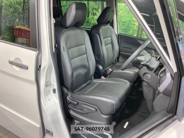 Nissan SERENA 2021-12 8210104-7