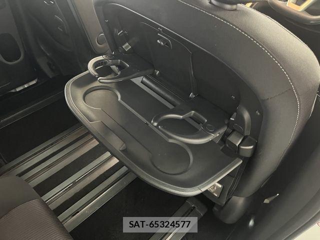 Nissan SERENA 2019-04 8210113-24