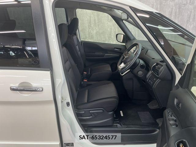 Nissan SERENA 2019-04 8210113-3
