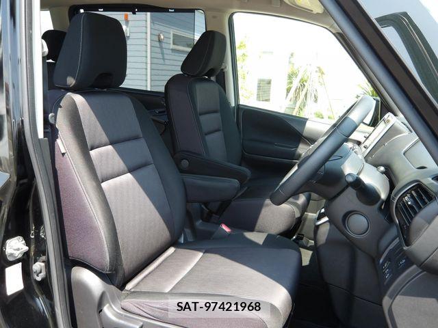 Nissan SERENA 2019-08 8210119-18
