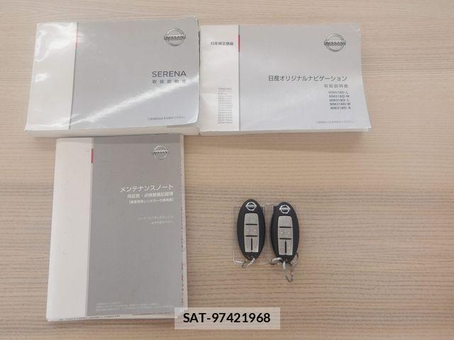 Nissan SERENA 2019-08 8210119-27