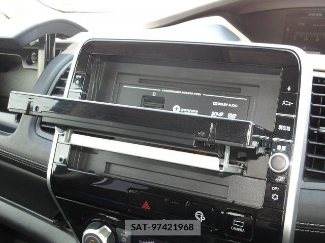 Nissan SERENA 2019-08 8210119-6