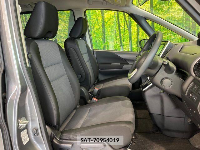 Nissan SERENA 2021-01 8210123-7