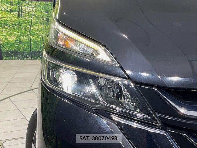Nissan SERENA 2016-10 8210128-12