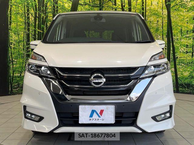 Nissan SERENA 2018-03 8210114-13