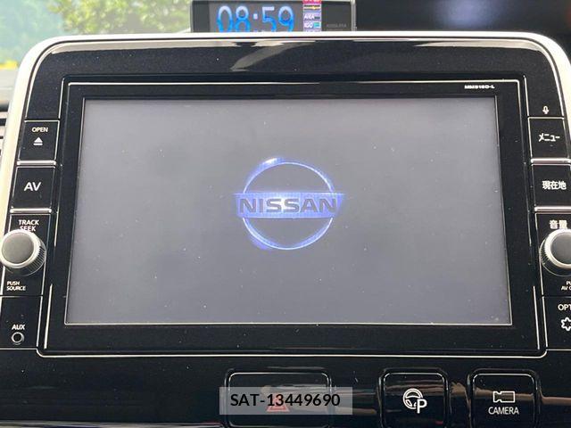 Nissan SERENA 2019-01 8210112-2