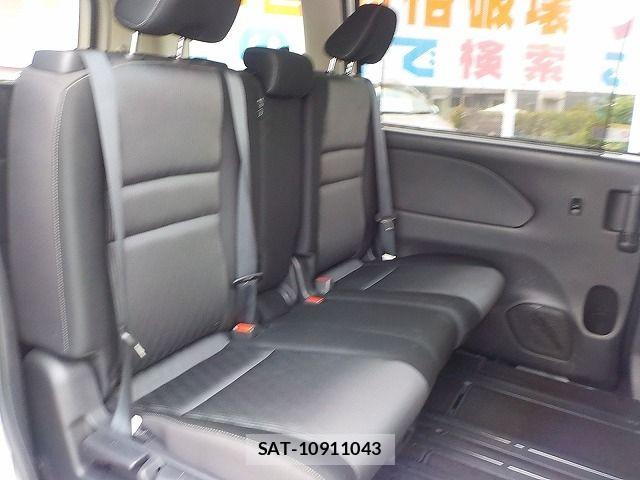 Nissan SERENA 2020-08 8210116-18