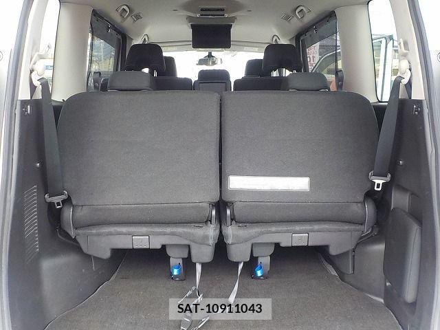 Nissan SERENA 2020-08 8210116-21