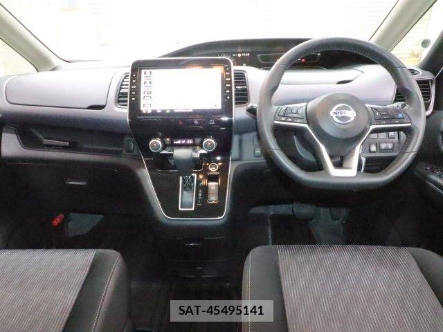 Nissan SERENA 2020-01 8210108-2