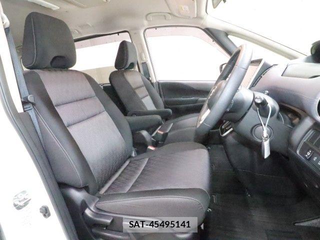 Nissan SERENA 2020-01 8210108-3