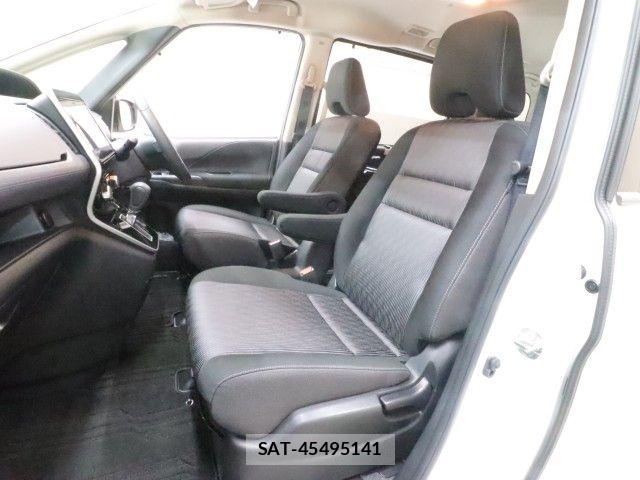 Nissan SERENA 2020-01 8210108-8