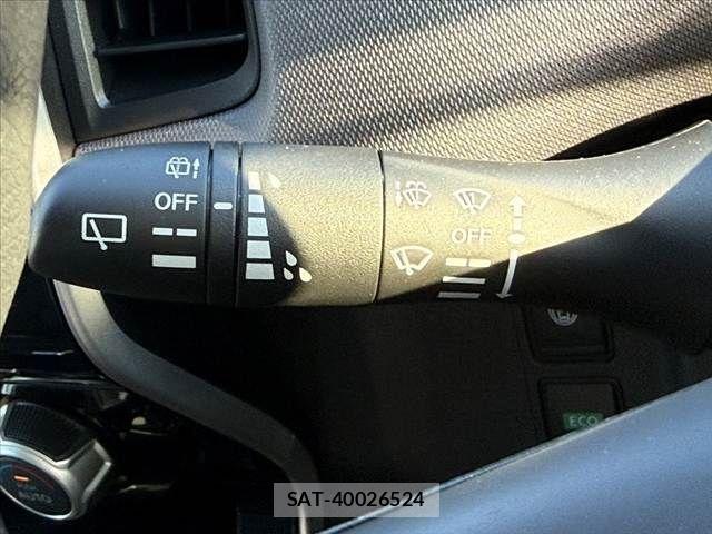 Nissan SERENA 2021-05 8210117-27