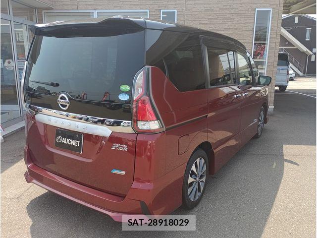 Nissan SERENA 2017-01 8210124-2