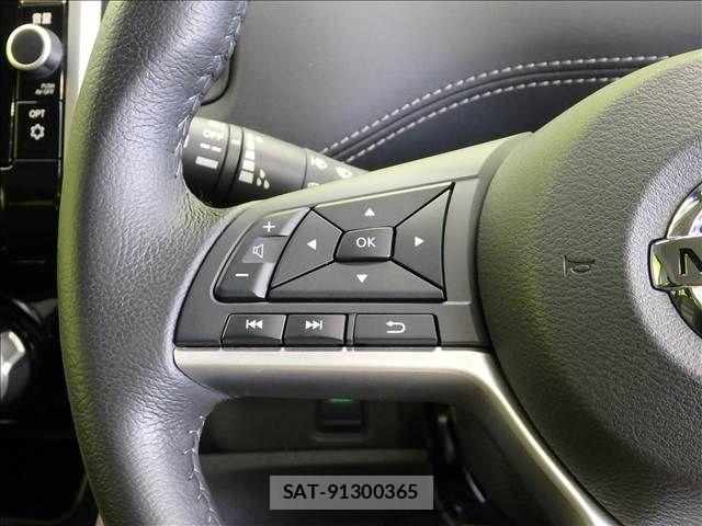 Nissan SERENA 2019-03 8210122-11