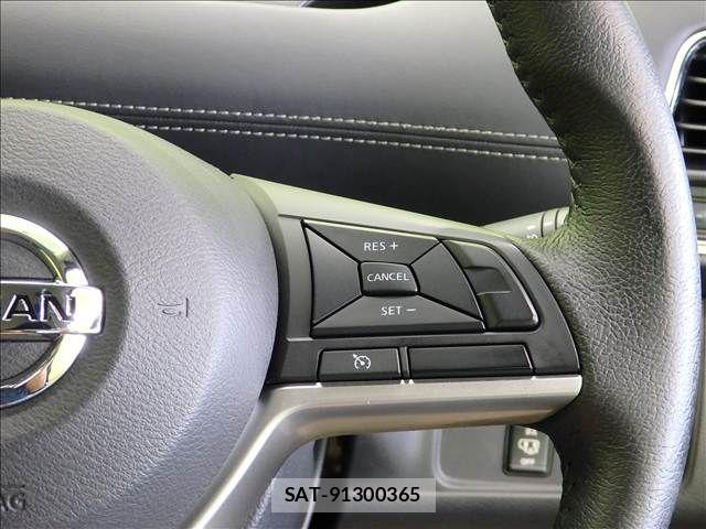 Nissan SERENA 2019-03 8210122-12