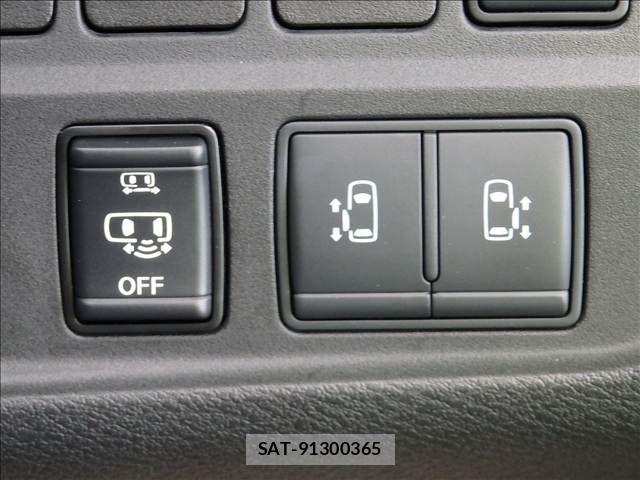Nissan SERENA 2019-03 8210122-13