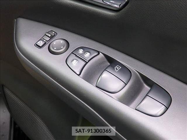 Nissan SERENA 2019-03 8210122-19