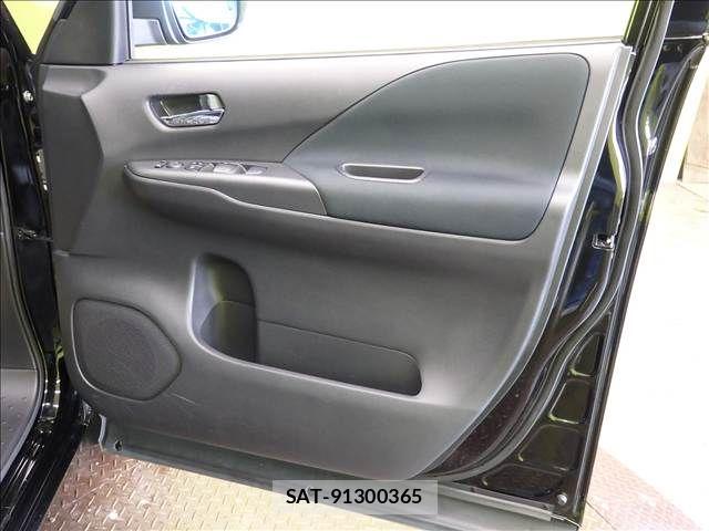 Nissan SERENA 2019-03 8210122-20